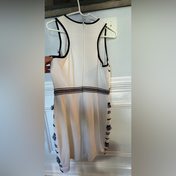 Adelyn Rae Dress - Picture 2 of 3